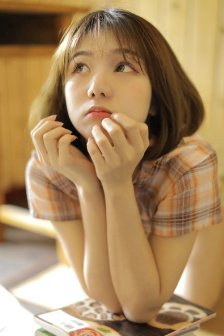 药屋少女的呢喃